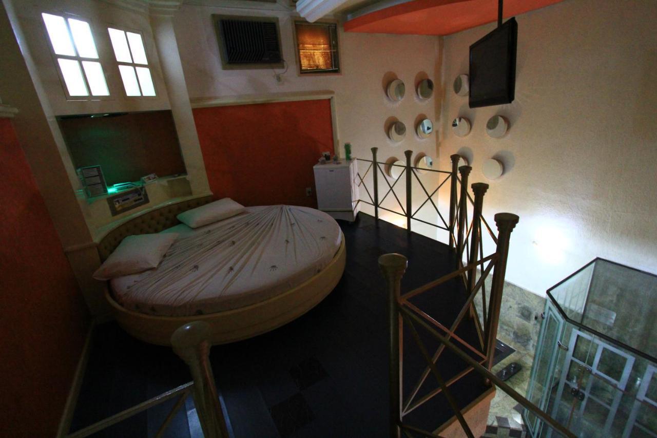 Movie Inn Motel E Hospedagem (Adults Only) ريبيراو بريتو المظهر الخارجي الصورة